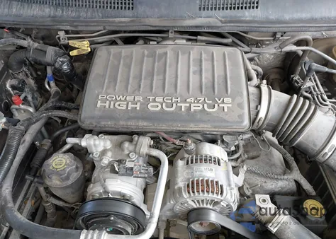 2002 Jeep Grand Cherokee Overland z USA, uszkodzony, nr VIN 1J8GW68JX2C104082